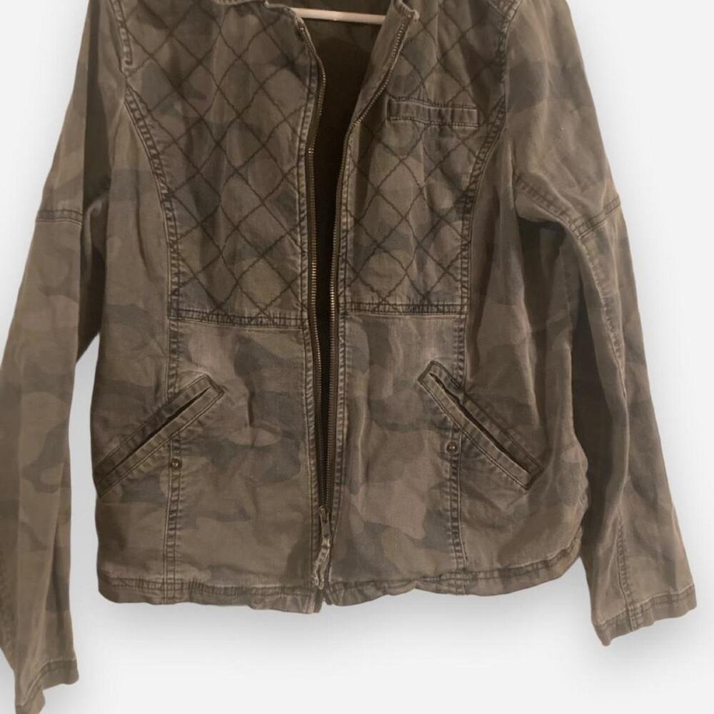 Title express faded gray camo